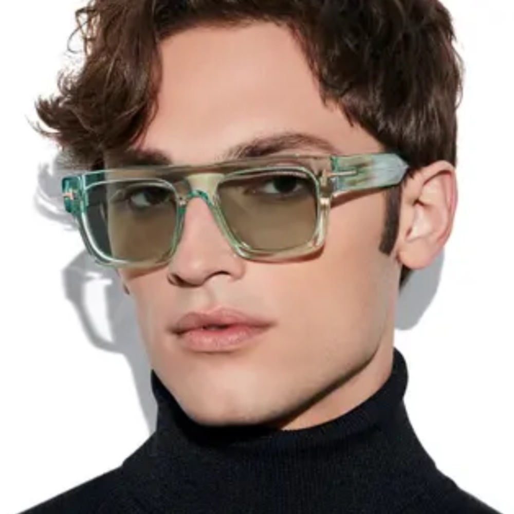 Tom Ford Sunglasses, New 265 - Picture 3 of 5